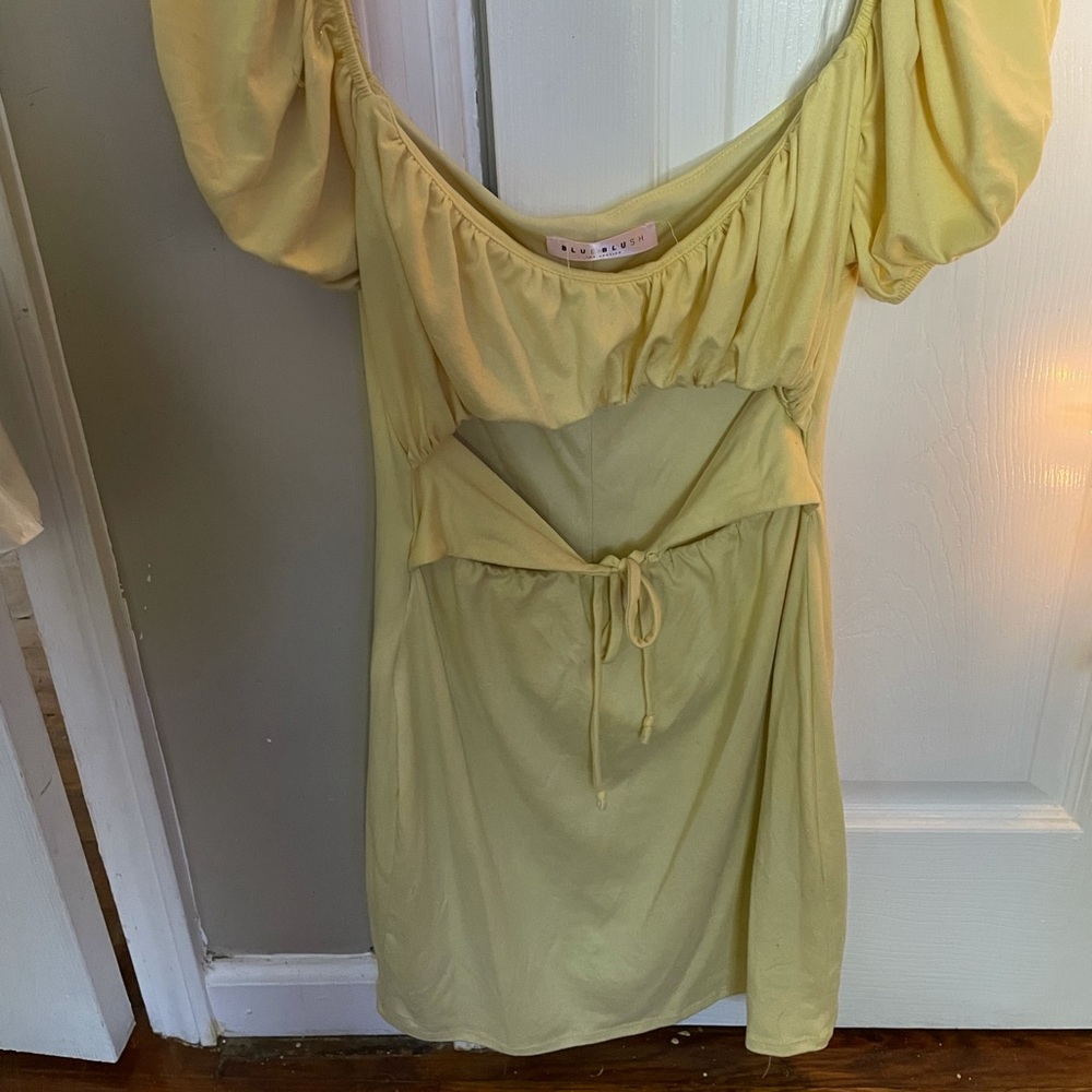 Soft yellow dress